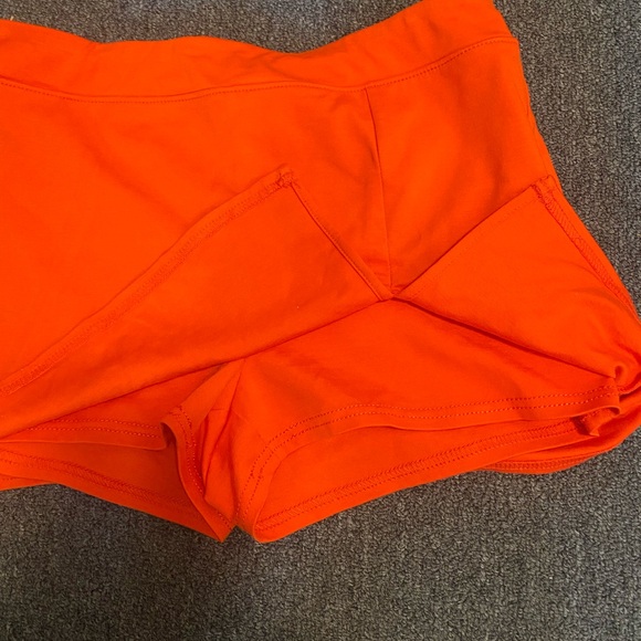NWOT urban outfitters orange mini skort - Picture 2 of 4